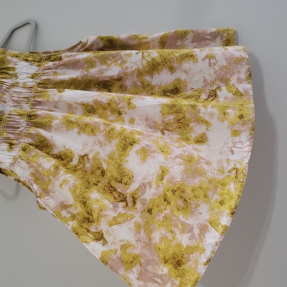 Joie NWT Sleeveless Blouse Women Small Green Yellow Floral Smocked Office Career - Picture 3 of 11